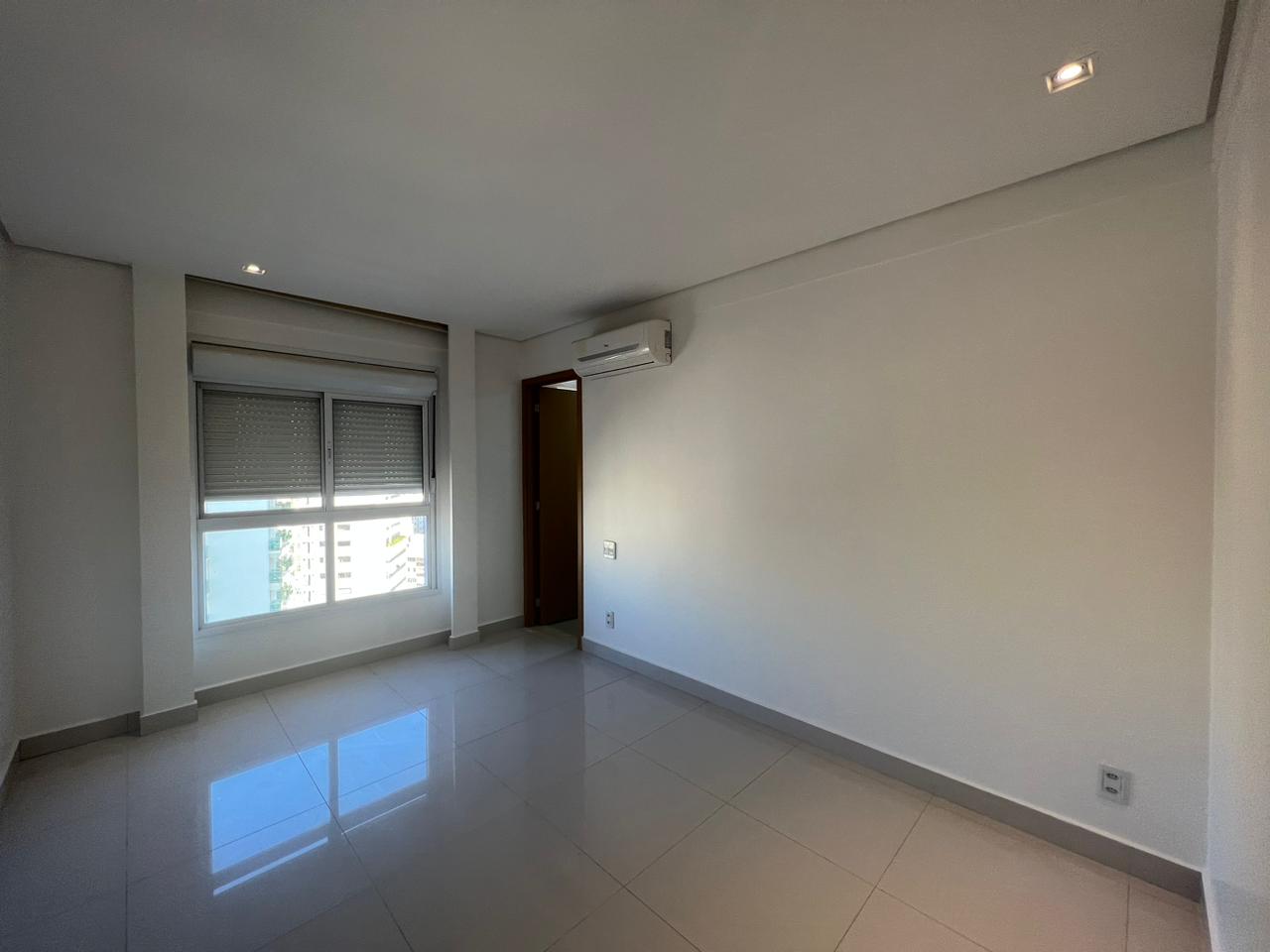 Imagem Apartamento com 4 Quartos à Venda, 305 m²em Setor Oeste - Goiânia