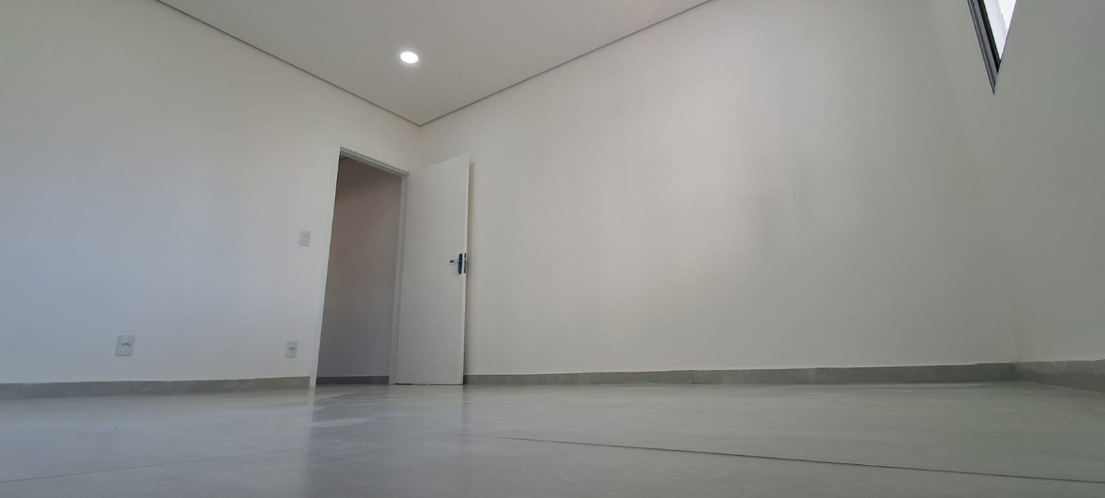Imagem Sala Comercial à Venda ou Locação, 60 m²em Santa Paula - São Caetano do Sul Imagem Sala Comercial à Venda ou Locação, 60 m²em Santa Paula - São Caetano do Sul