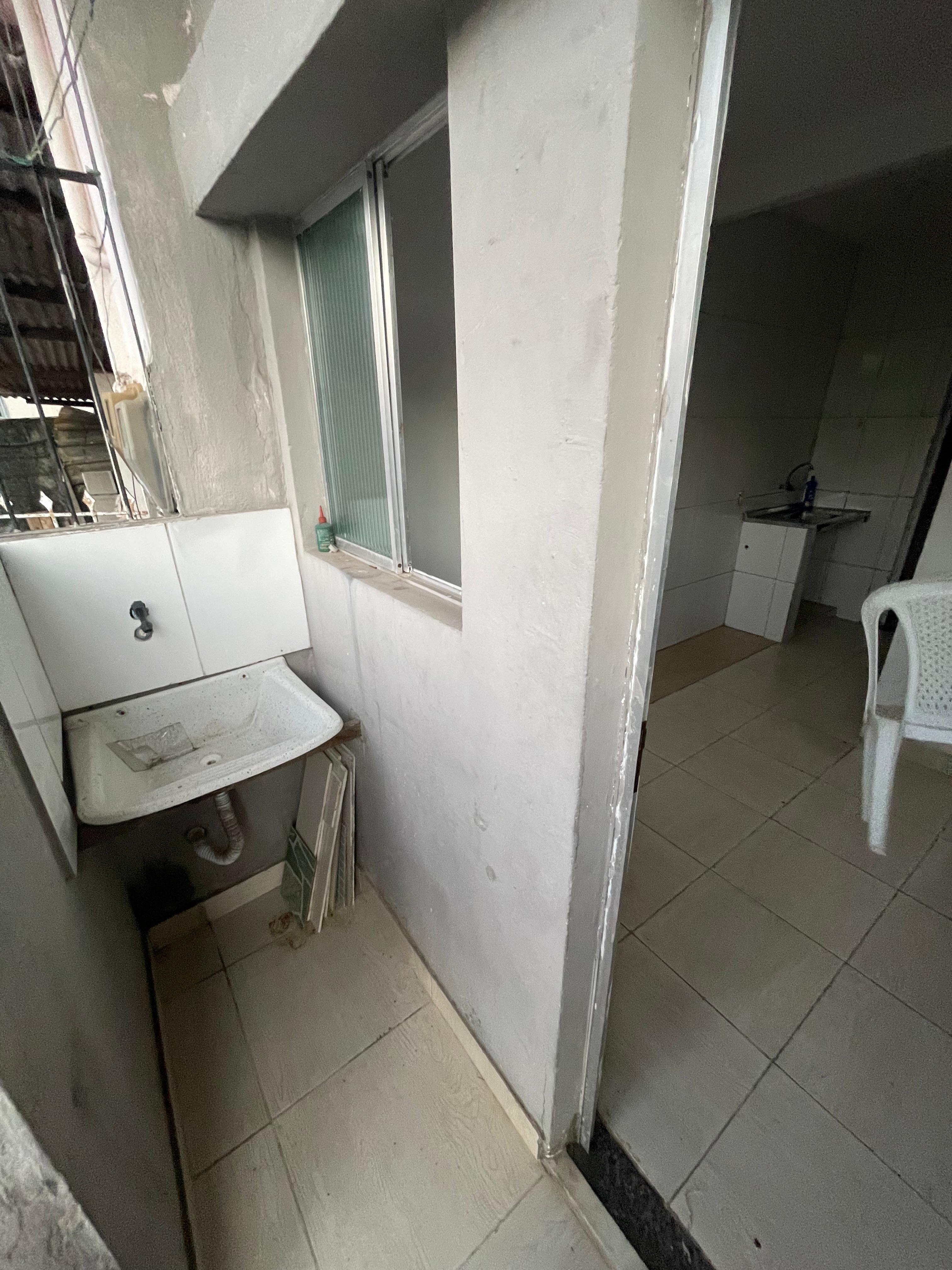 Imagem Casa com 1 Quarto à Venda, 19 m² em Mussurunga - Salvador Imagem Casa com 1 Quarto à Venda, 19 m² em Mussurunga - Salvador