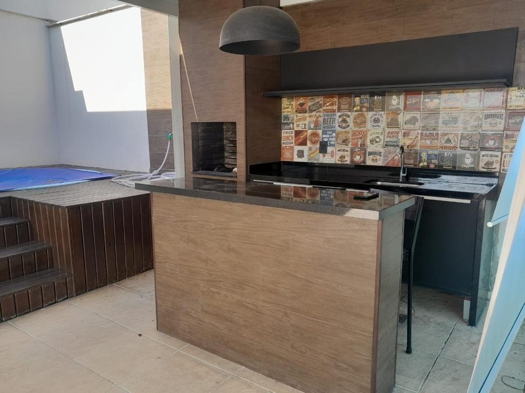 Imagem Cobertura com 3 Quartos à Venda, 85 m²em Camboinhas - Niterói Imagem Cobertura com 3 Quartos à Venda, 85 m²em Camboinhas - Niterói