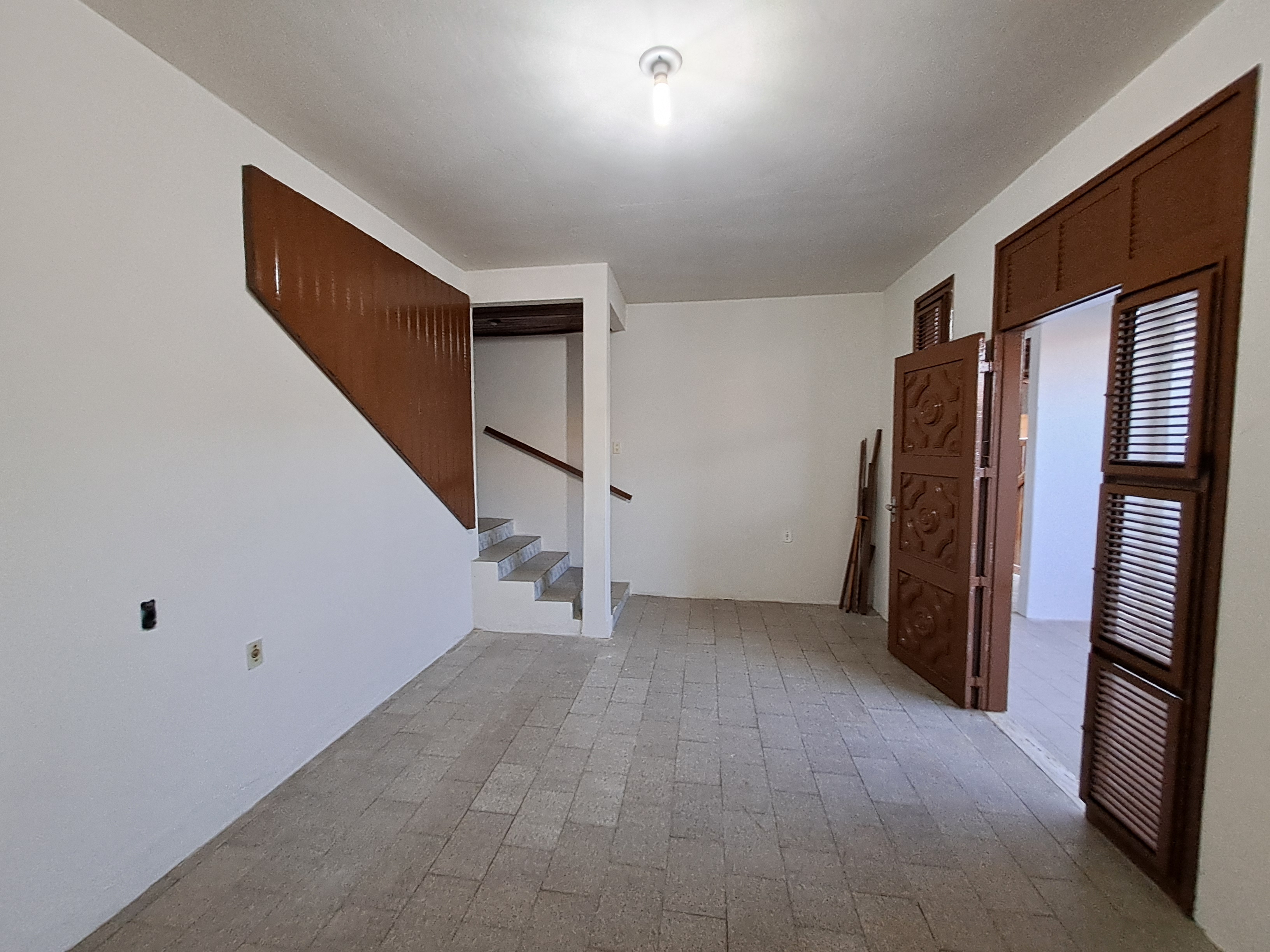 Imagem Casa com 3 Quartos à Venda, 250 m²em Caponga - Cascavel