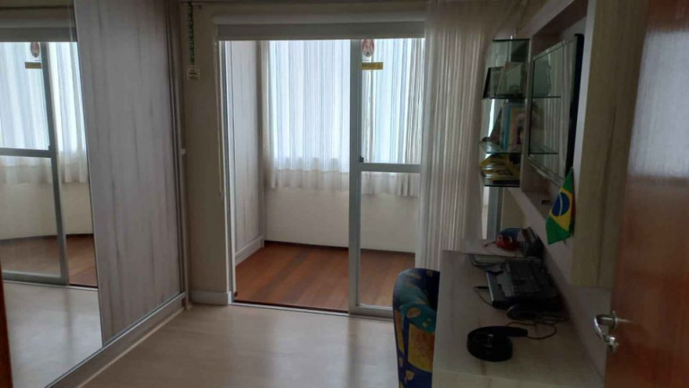 Imagem Apartamento com 3 Quartos à Venda,  em Centro - Criciúma