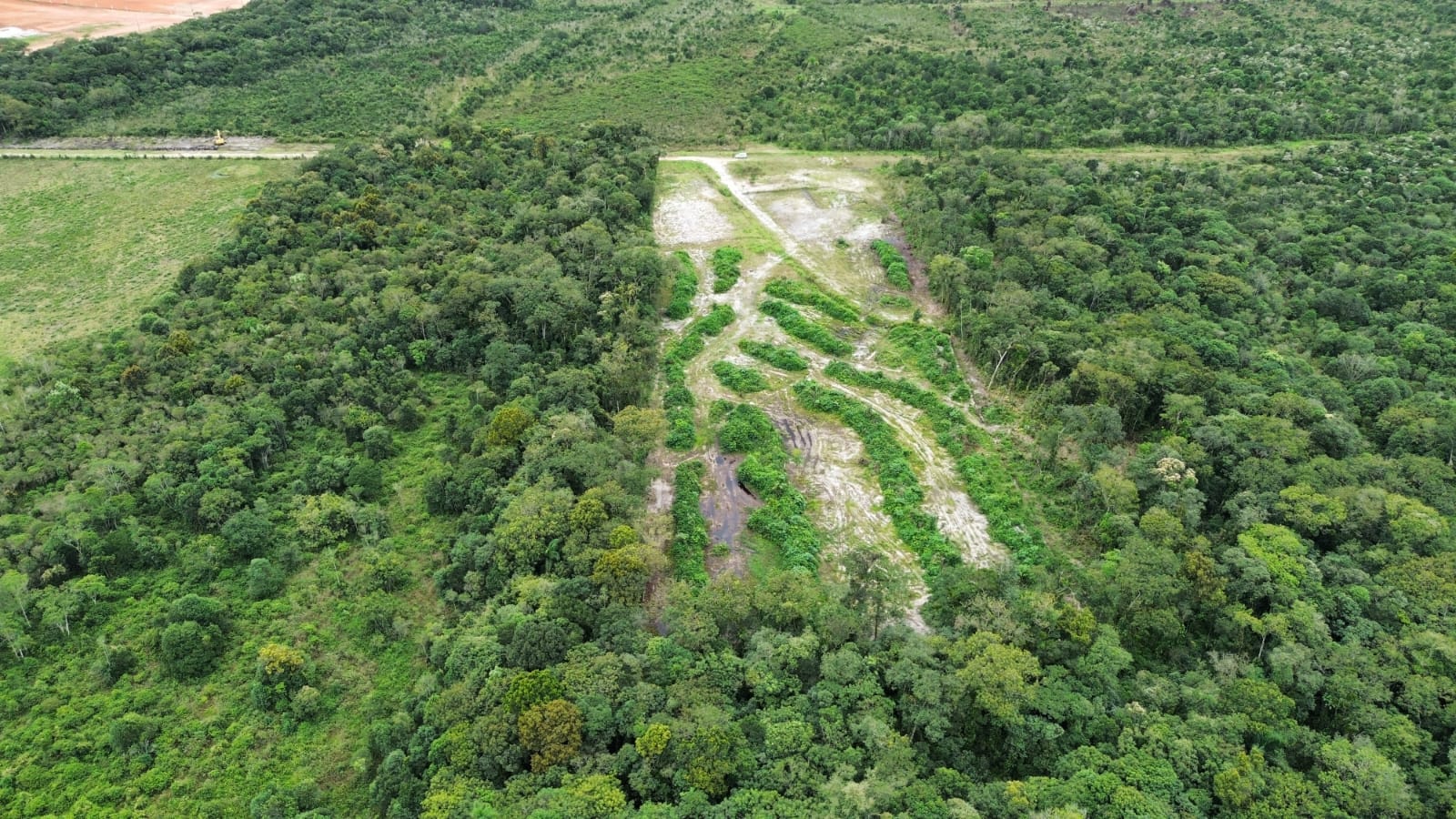 Imagem Terreno à Venda, 48.961 m² em Porto Grande - Araquari Imagem Terreno à Venda, 48.961 m² em Porto Grande - Araquari