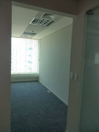 Imagem Sala Comercial à Venda ou Locação, 2.844 m² em Jardim São Luís - São Paulo Imagem Sala Comercial à Venda ou Locação, 2.844 m² em Jardim São Luís - São Paulo