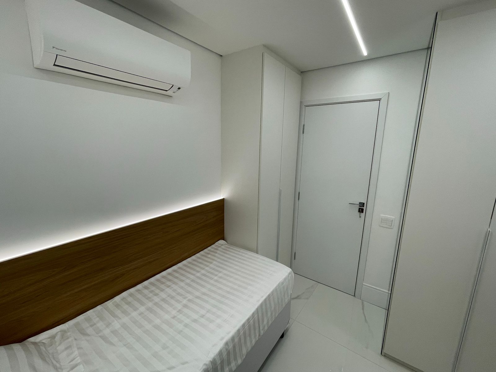 Imagem Flat com 2 Quartos à Venda, 62 m²em Cerqueira César - São Paulo Imagem Flat com 2 Quartos à Venda, 62 m²em Cerqueira César - São Paulo