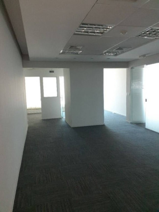 Imagem Sala Comercial à Venda ou Locação, 2.844 m² em Jardim São Luís - São Paulo Imagem Sala Comercial à Venda ou Locação, 2.844 m² em Jardim São Luís - São Paulo