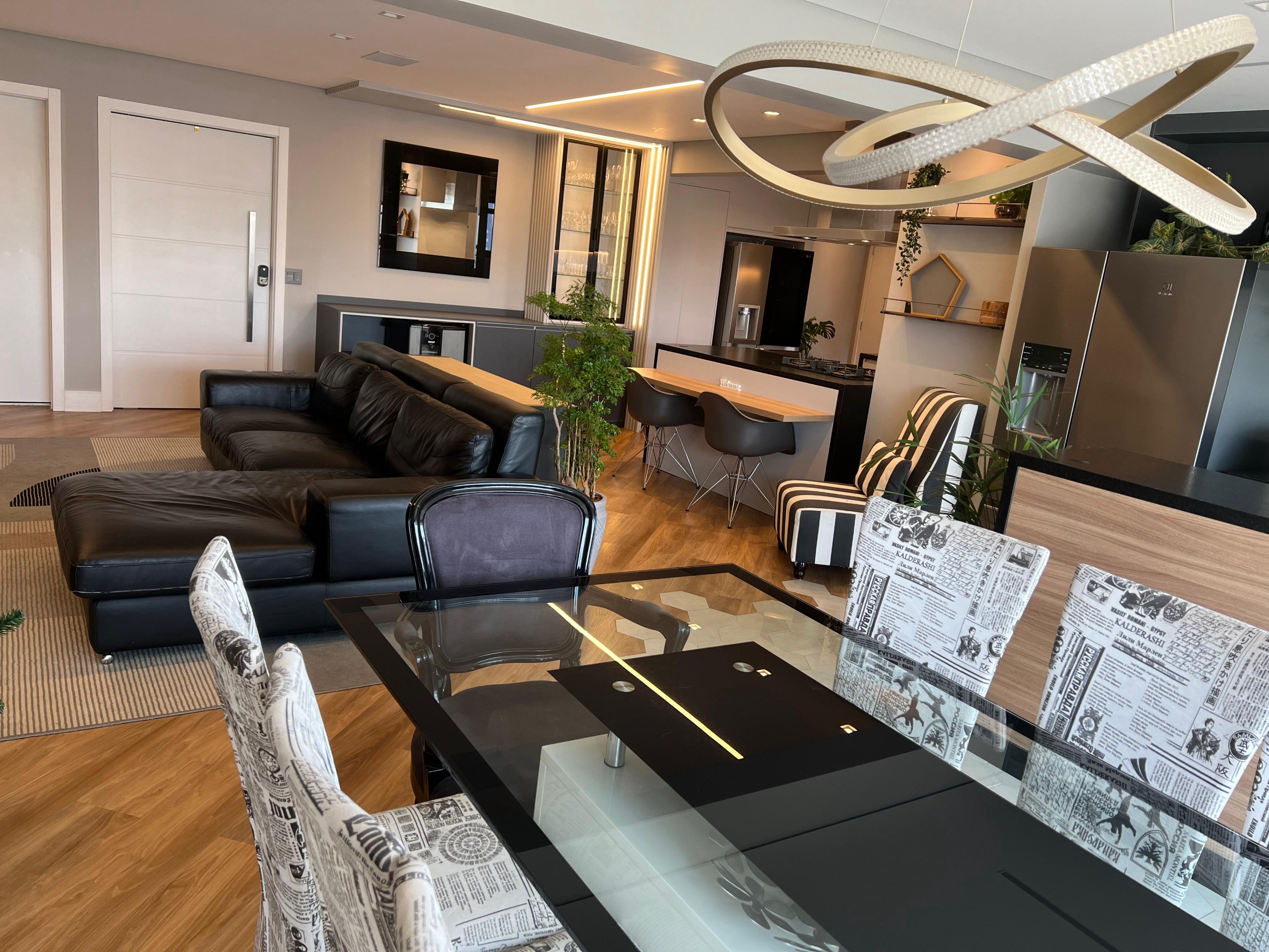 Imagem Apartamento com 3 Quartos à Venda, 149 m²em Vila Santa Catarina - São Paulo Imagem Apartamento com 3 Quartos à Venda, 149 m²em Vila Santa Catarina - São Paulo