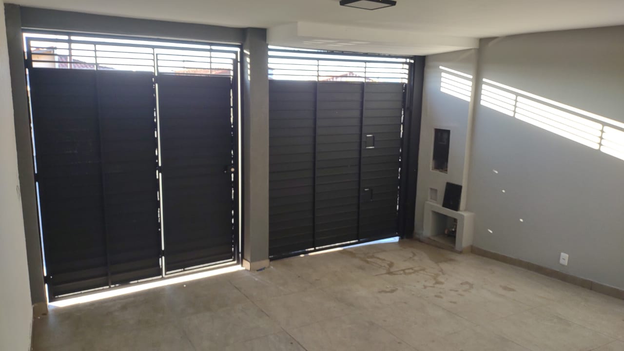Imagem Casa com 3 Quartos à Venda, 135 m² em Jardim Alvinópolis - Atibaia