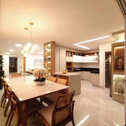 Imagem Casa com 4 Quartos à Venda,  em Jardim Atlântico - Goiânia