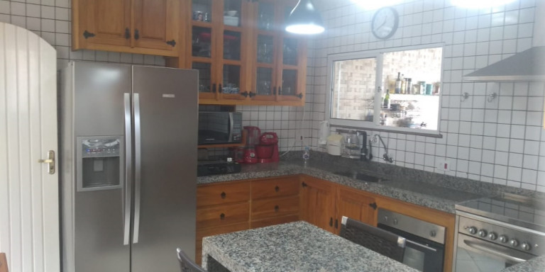 Imagem Sobrado com 3 Quartos à Venda, 217 m² em Arpoador - Peruíbe