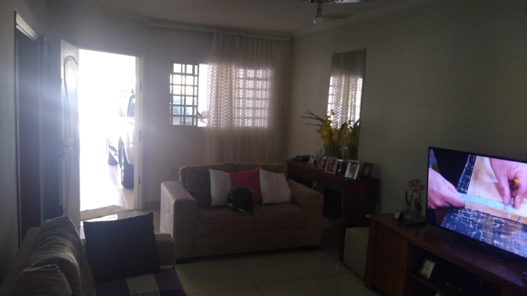 Imagem Casa com 3 Quartos à Venda, 164 m² em Palmeiras - Araçatuba Imagem Casa com 3 Quartos à Venda, 164 m² em Palmeiras - Araçatuba