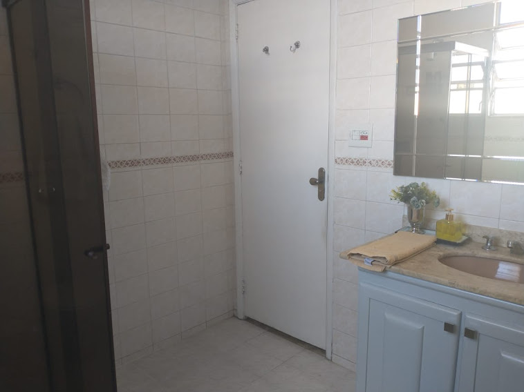 Imagem Apartamento com 2 Quartos à Venda, 75 m²em Grajaú - Rio de Janeiro
