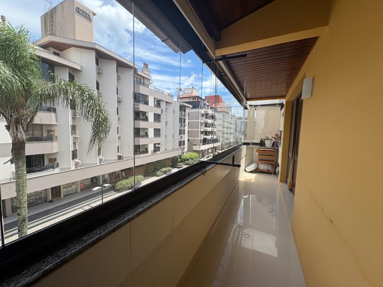 Imagem Apartamento com 2 Quartos à Venda, 100 m² em Jurerê Internacional - Florianópolis Imagem Apartamento com 2 Quartos à Venda, 100 m² em Jurerê Internacional - Florianópolis