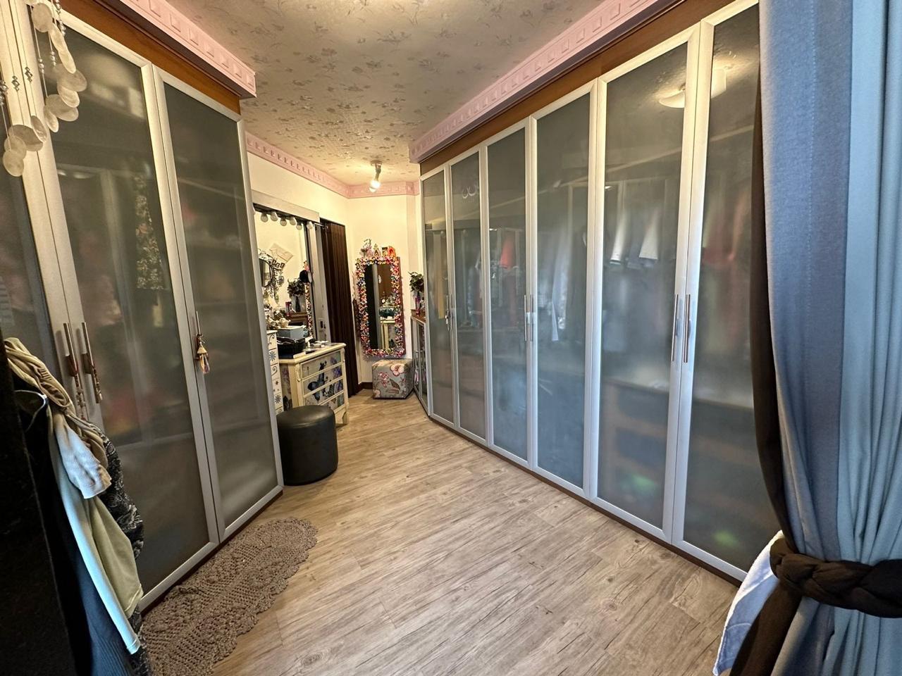 Imagem Apartamento com 3 Quartos à Venda, 430 m²em Batista Campos - Belém