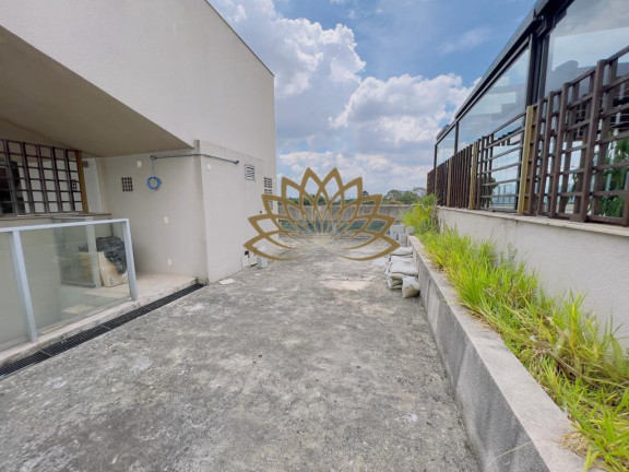Imagem Casa de Condomínio com 3 Quartos à Venda, 404 m²em Jardim Sílvia (Zona Oeste) - São Paulo