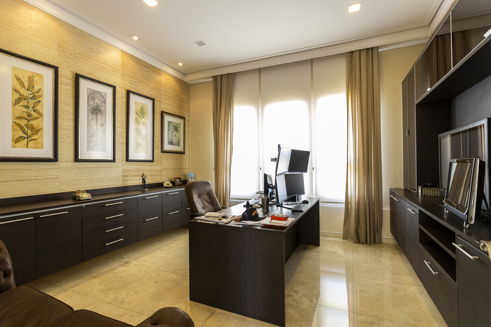 Imagem Casa de Condomínio com 5 Quartos à Venda, 1.587 m² em Tamboré - Barueri Imagem Casa de Condomínio com 5 Quartos à Venda, 1.587 m² em Tamboré - Barueri