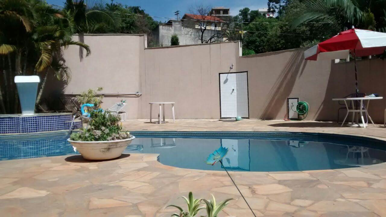 Casa com 4 Quartos à Venda ou Locação, 400 m² em Jardim Paulista - Atibaia
