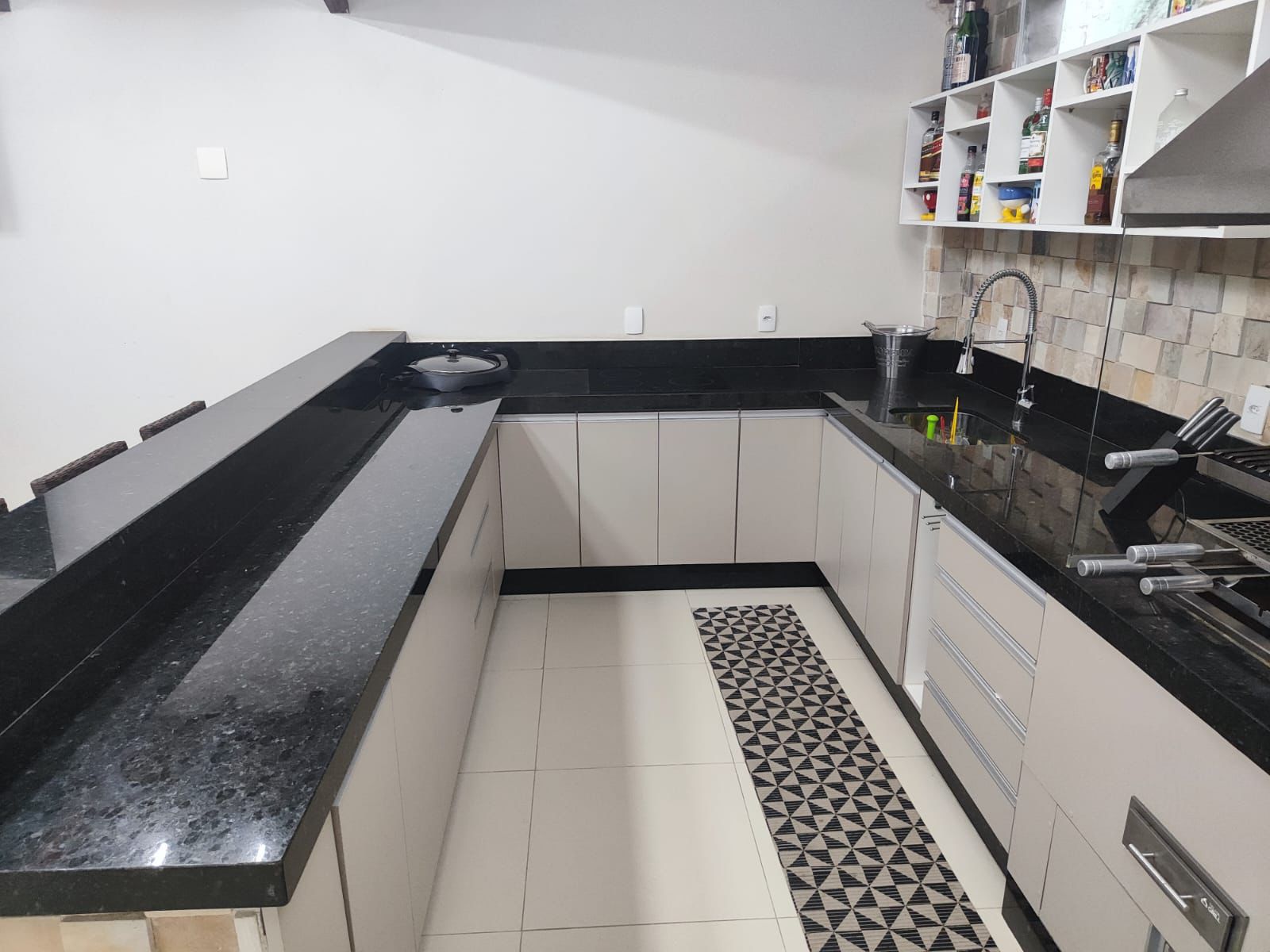 Imagem Casa de Condomínio com 3 Quartos à Venda, 87 m²em Engordadouro - Jundiaí