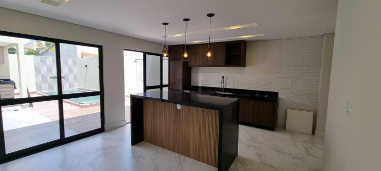 Imagem Sobrado com 3 Quartos à Venda, 151 m² em Parque Esplanada III - Valparaíso de Goiás Imagem Sobrado com 3 Quartos à Venda, 151 m² em Parque Esplanada III - Valparaíso de Goiás
