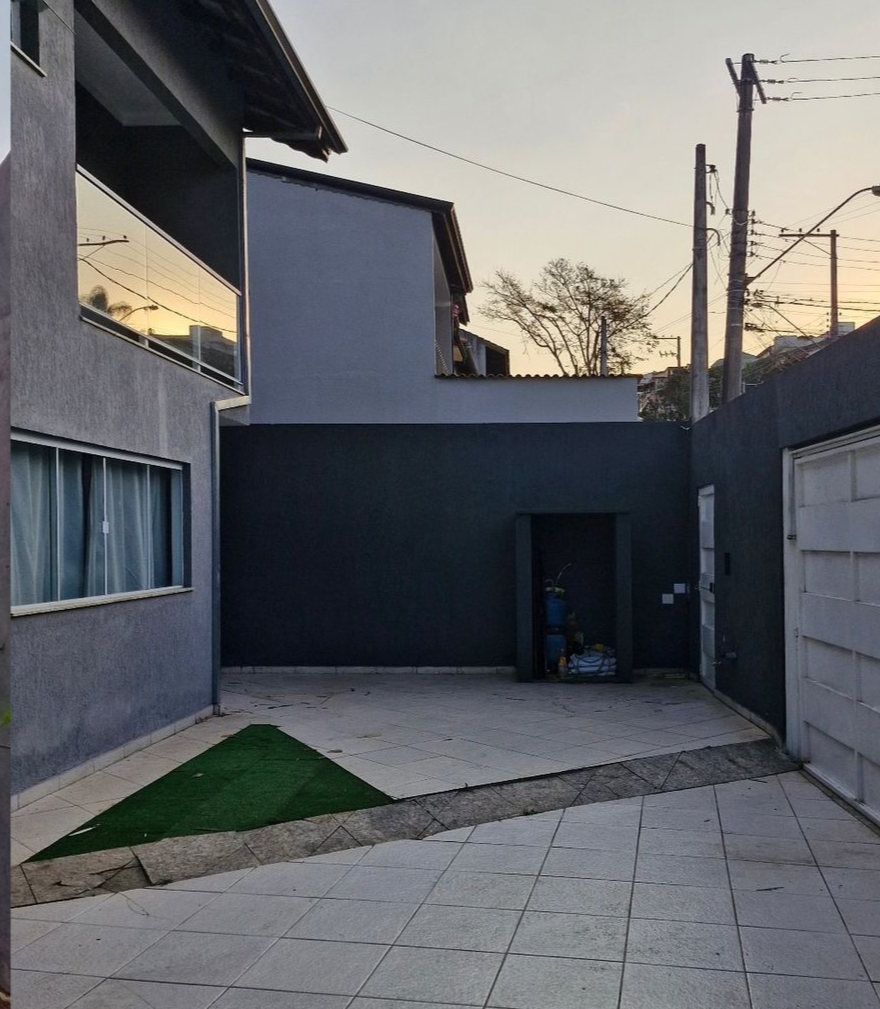 Imagem Sobrado com 4 Quartos à Venda, 277 m²em Jardim Nathalie - Mogi das Cruzes