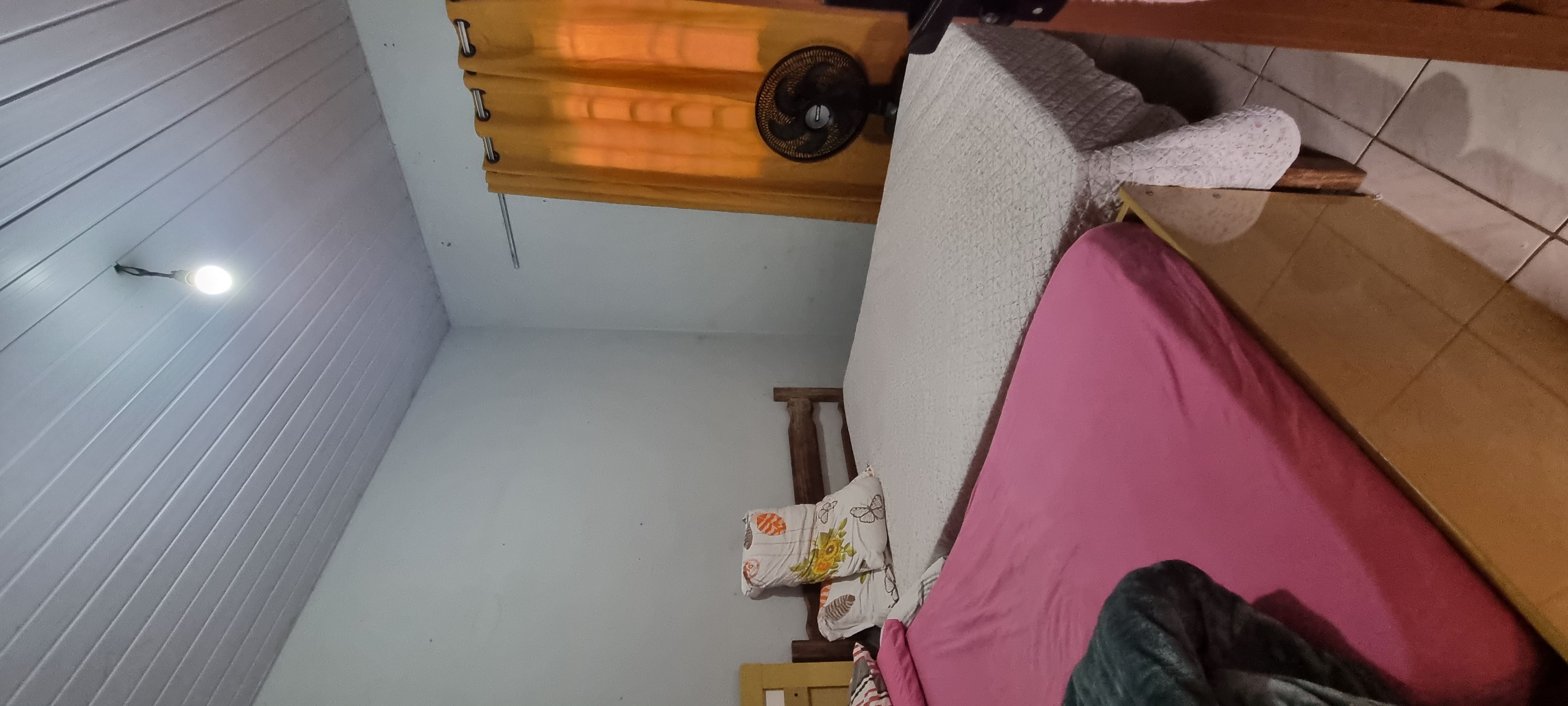 Imagem Casa com 2 Quartos à Venda, 130 m²em Jardim Guanabara III - Goiânia