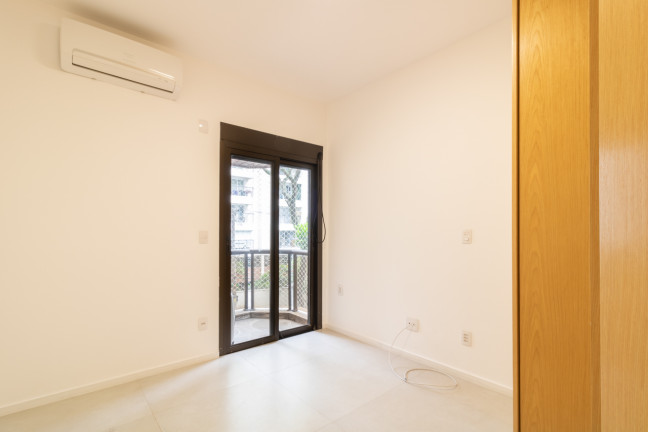 Imagem Apartamento com 3 Quartos à Venda, 123 m² em Itaim Bibi - São Paulo Imagem Apartamento com 3 Quartos à Venda, 123 m² em Itaim Bibi - São Paulo