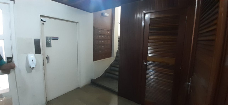 Imagem Apartamento com 1 Quarto à Venda, 45 m² em Floresta - Porto Alegre