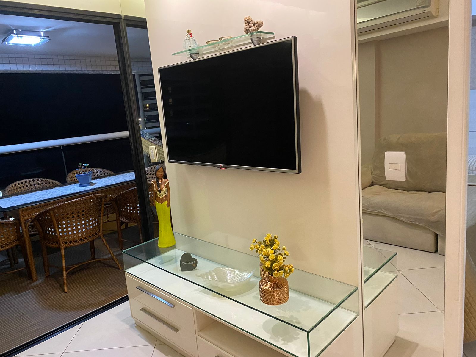 Imagem Apartamento com 1 Quarto à Venda, 66 m²em Meireles - Fortaleza
