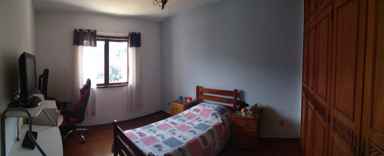 Imagem Casa com 3 Quartos à Venda, 250 m² em Barra do Imbuí - Teresópolis