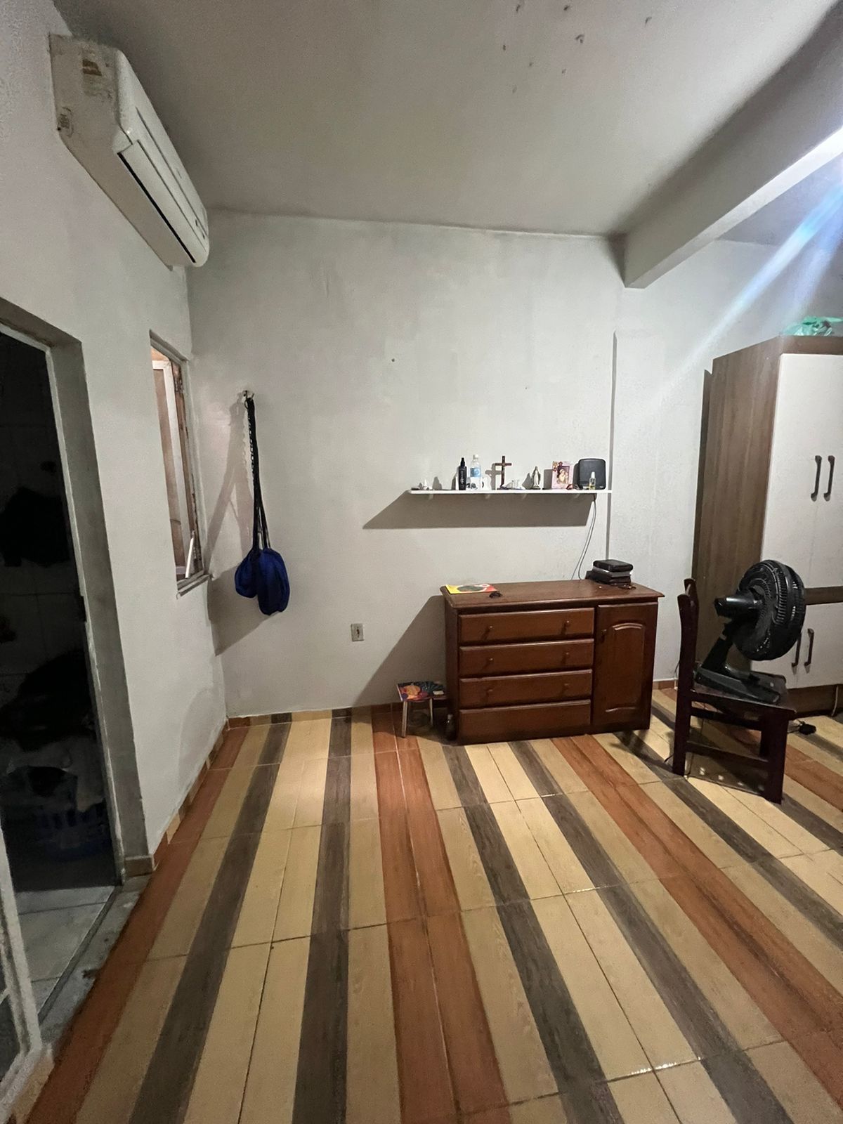 Imagem Casa com 5 Quartos à Venda, 180 m²em Jurunas - Belém