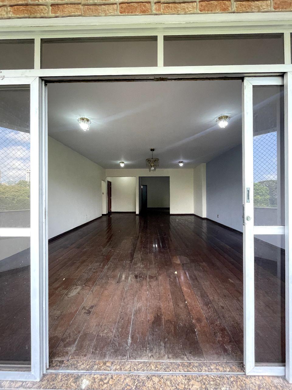 Imagem Apartamento com 4 Quartos à Venda, 288 m² em São Brás - Belém Imagem Apartamento com 4 Quartos à Venda, 288 m² em São Brás - Belém