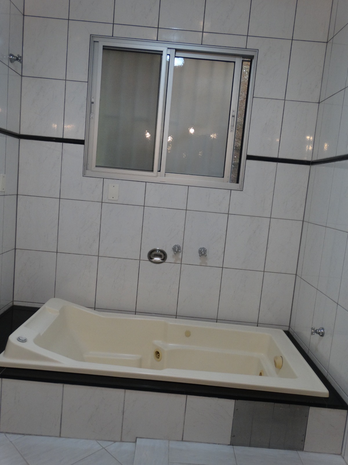 Imagem Chácara com 4 Quartos à Venda, 320 m²em Caxambu - Jundiaí Imagem Chácara com 4 Quartos à Venda, 320 m²em Caxambu - Jundiaí