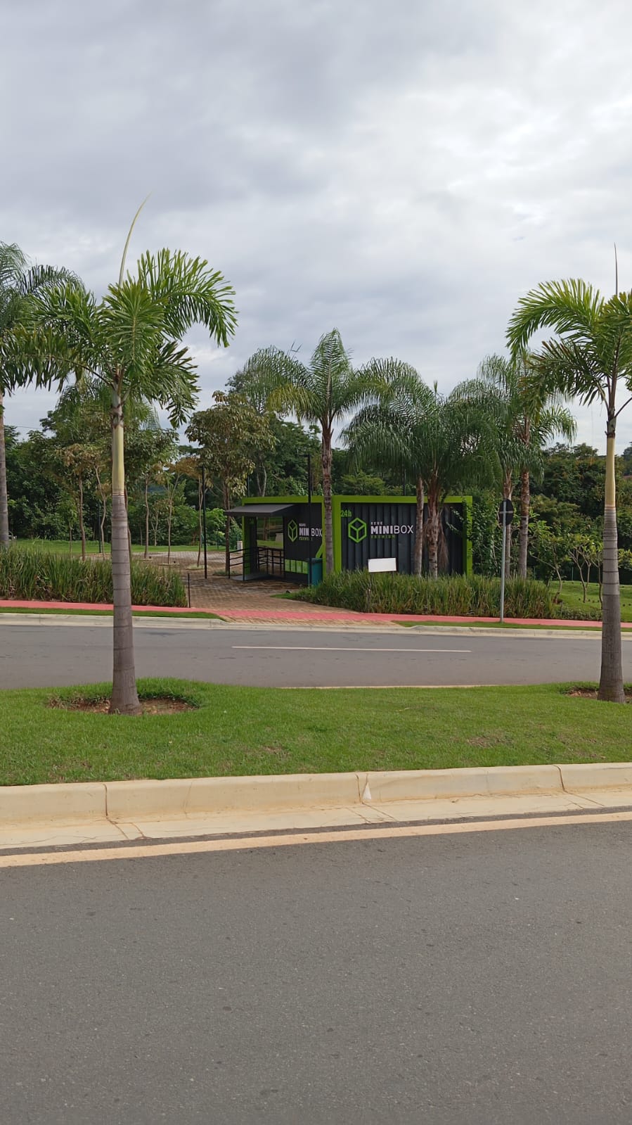 Imagem Terreno em Condomínio à Venda, 336 m²em Jardins Barcelona - Senador Canedo Imagem Terreno em Condomínio à Venda, 336 m²em Jardins Barcelona - Senador Canedo