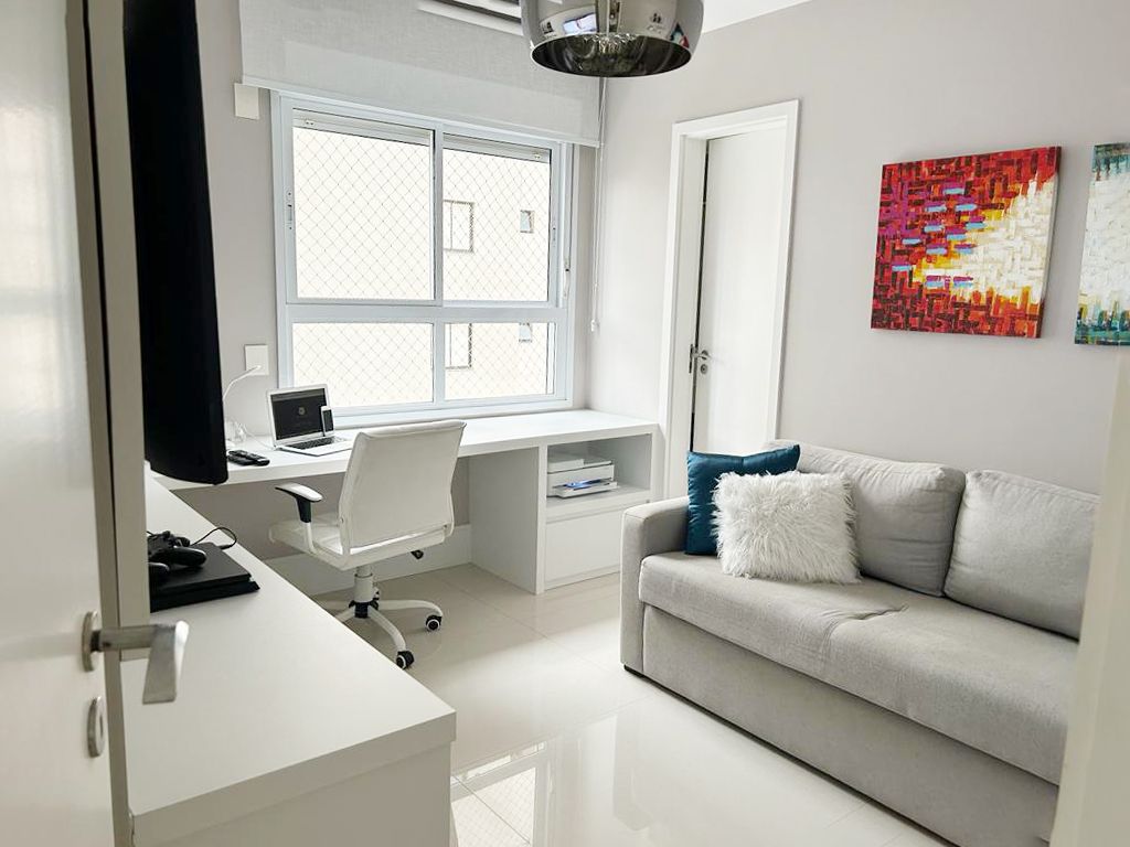 Imagem Apartamento com 3 Quartos à Venda, 236 m²em Vila Mariana - São Paulo