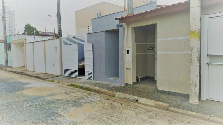 Imagem Casa com 2 Quartos à Venda, 82 m² em Vila Cidinha - Mogi Das Cruzes