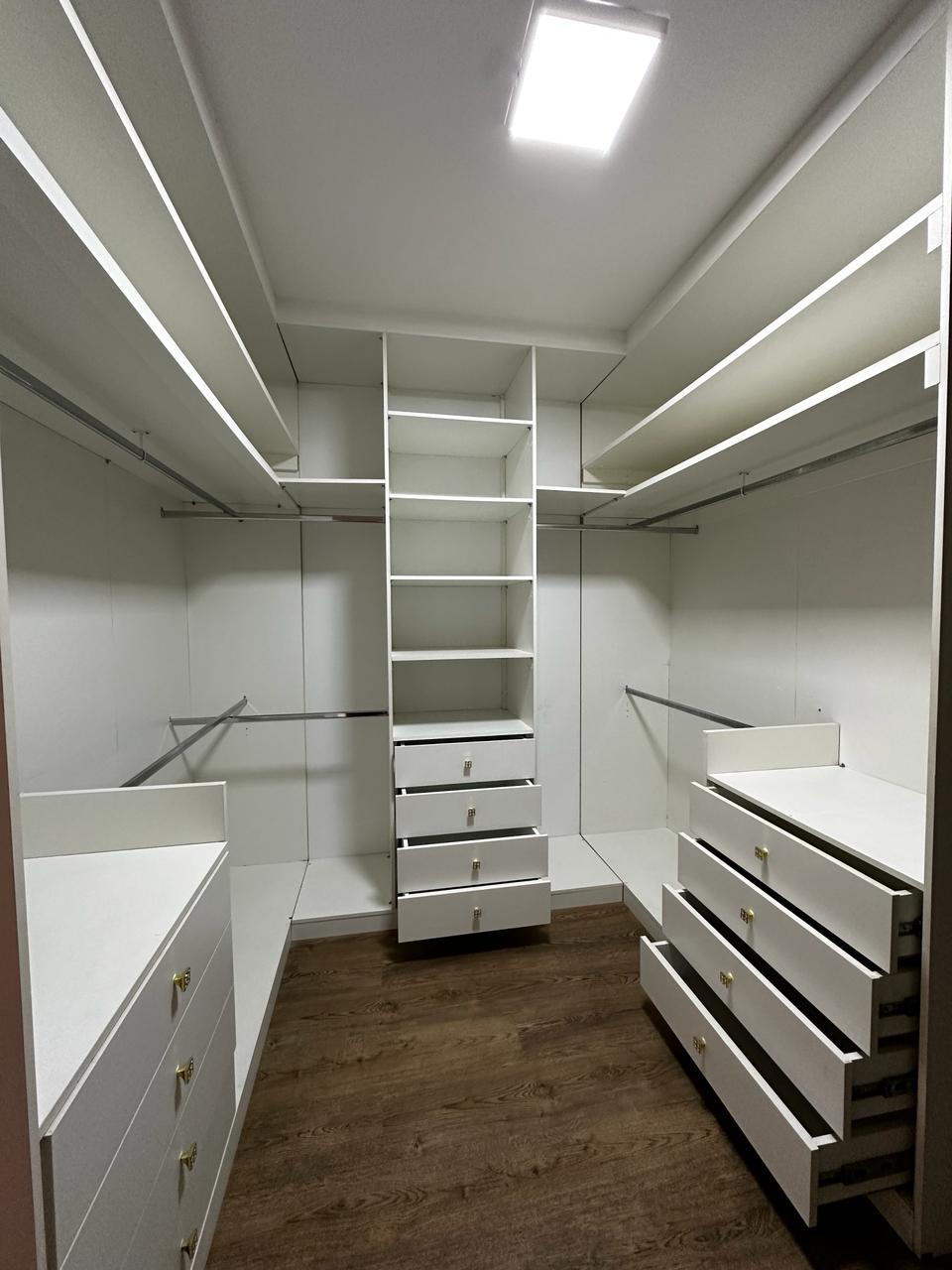 Imagem Apartamento com 4 Quartos à Venda, 182 m²em Vila Rosália - Guarulhos