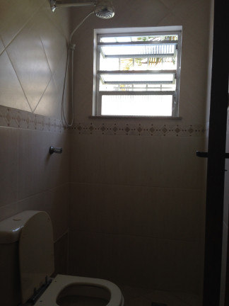 Imagem Sobrado com 2 Quartos à Venda ou Locação, 120 m² em Gradim - São Gonçalo