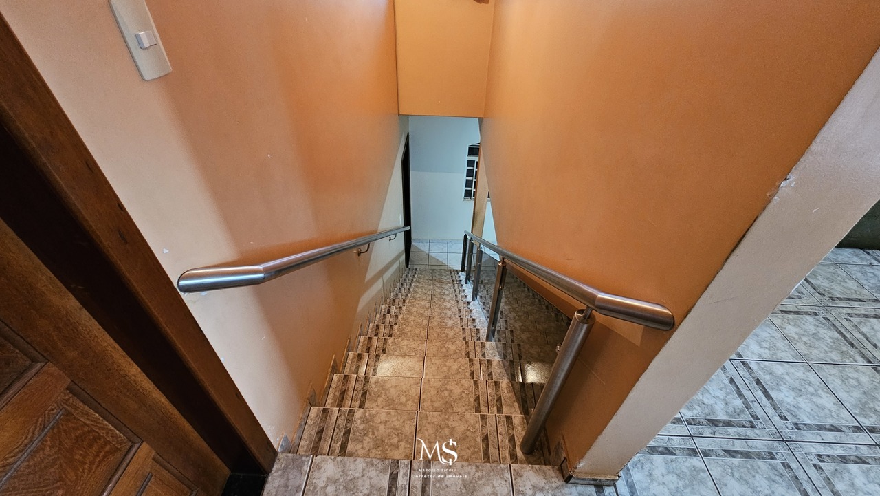 Imagem Sobrado com 5 Quartos à Venda, 275 m² em Setor Leste (Gama) - Brasília