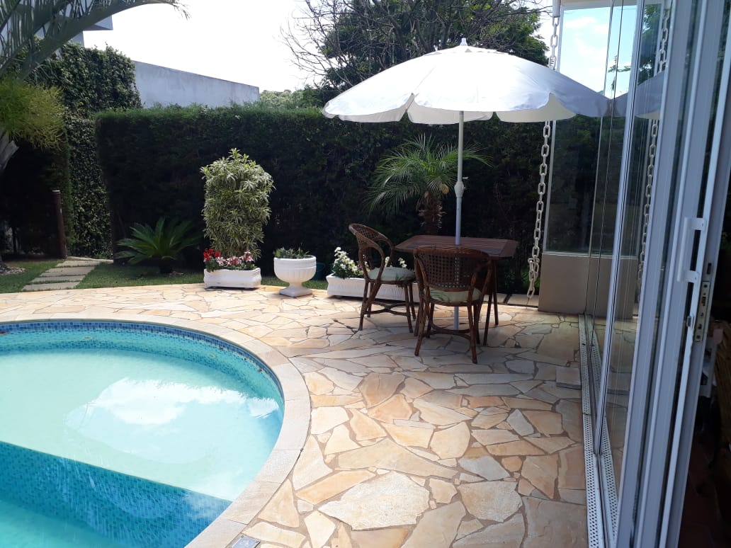 Imagem Sobrado com 4 Quartos à Venda ou Locação, 387 m² em Jardim Dona Carmela - Atibaia Imagem Sobrado com 4 Quartos à Venda ou Locação, 387 m² em Jardim Dona Carmela - Atibaia