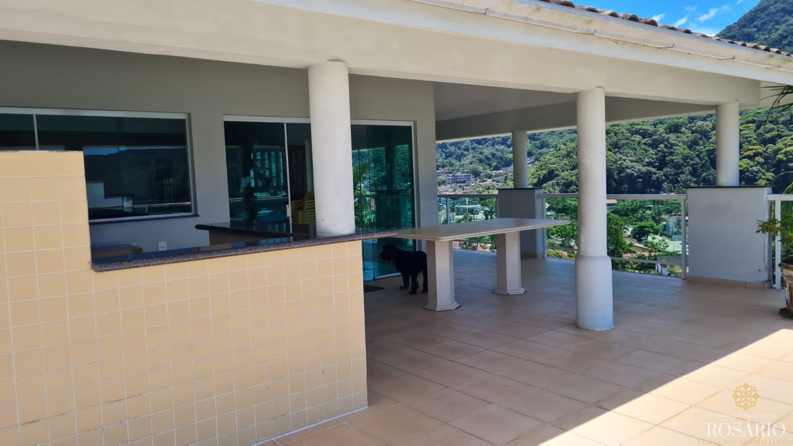 Imagem Casa de Condomínio com 9 Quartos à Venda, 212 m²em Enseada - Ubatuba
