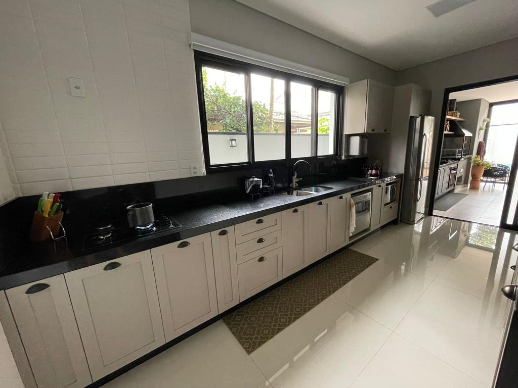 Imagem Casa de Condomínio com 3 Quartos à Venda, 220 m²em Medeiros - Jundiaí Imagem Casa de Condomínio com 3 Quartos à Venda, 220 m²em Medeiros - Jundiaí