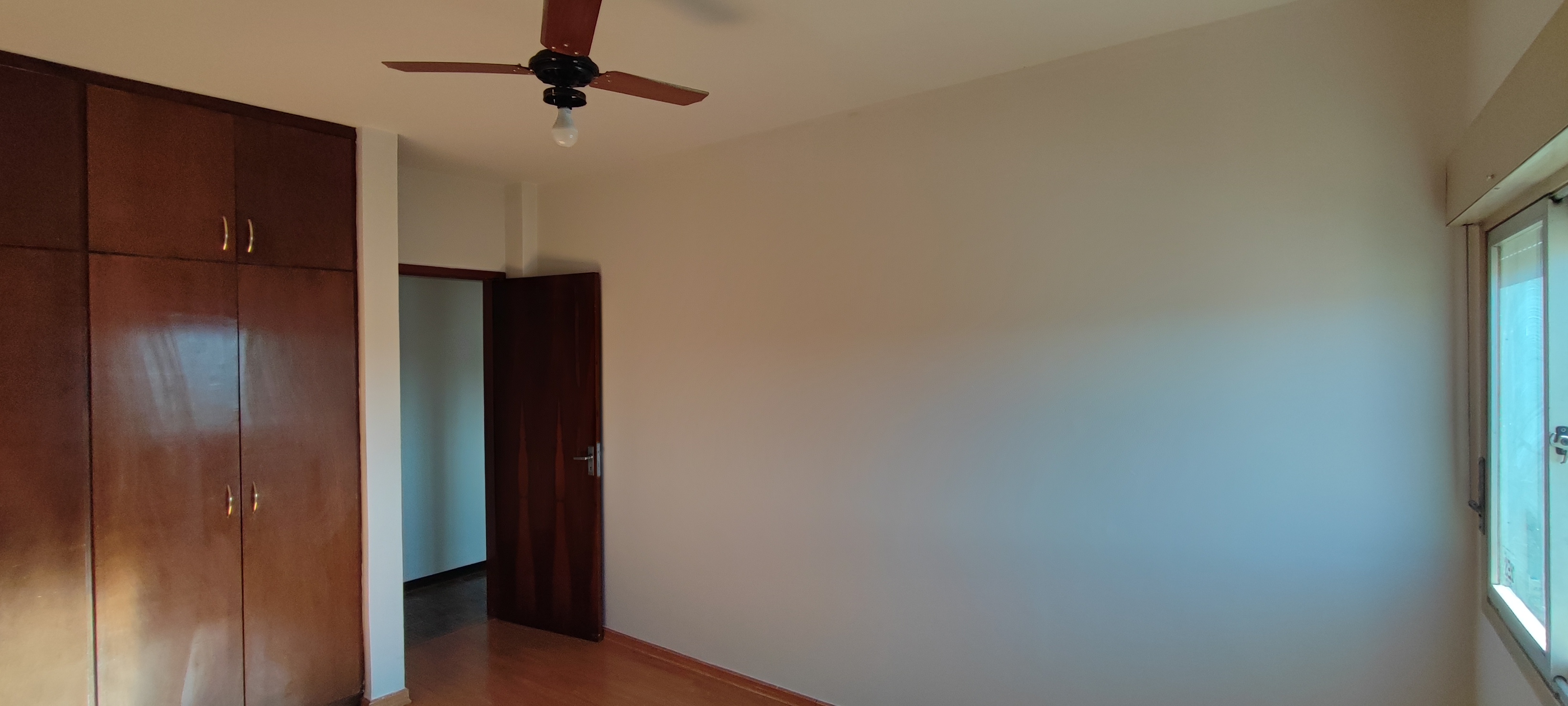 Imagem Apartamento com 2 Quartos para Alugar, 78 m²em Centro - Campo Grande