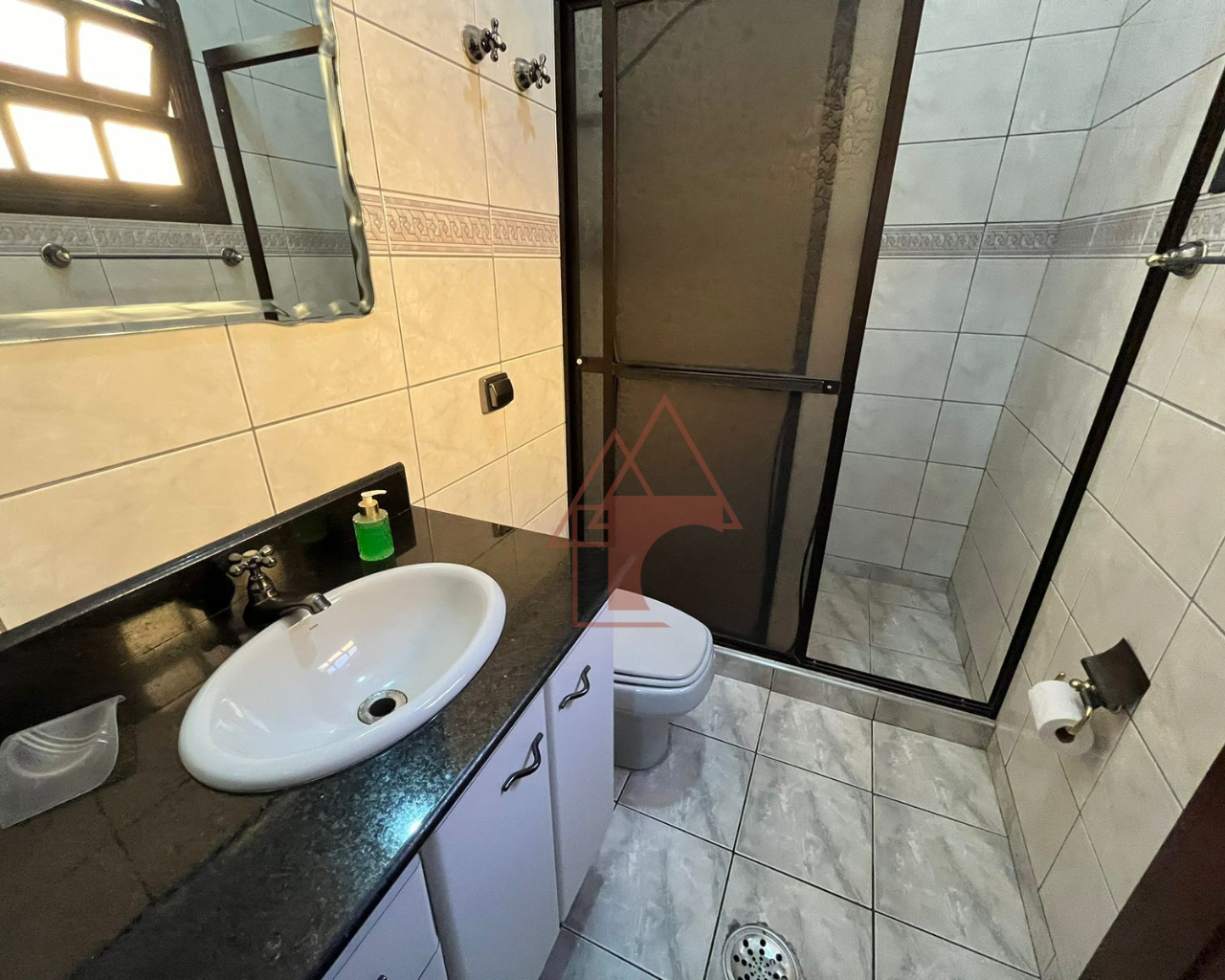 Imagem Sobrado com 3 Quartos à Venda, 292 m² em Vila Nova - Cubatão