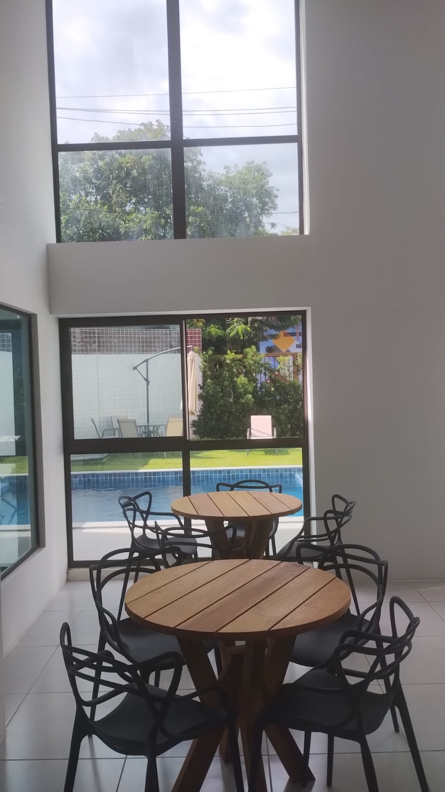 Imagem Apartamento com 3 Quartos à Venda, 67 m² em Casa Amarela - Recife
