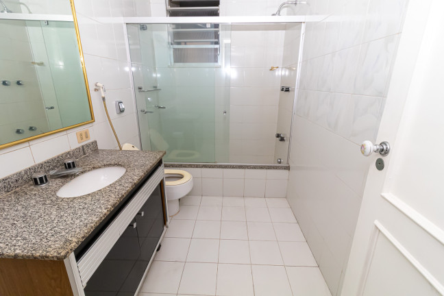 Imagem Apartamento com 4 Quartos à Venda, 216 m² em Copacabana - Rio de Janeiro