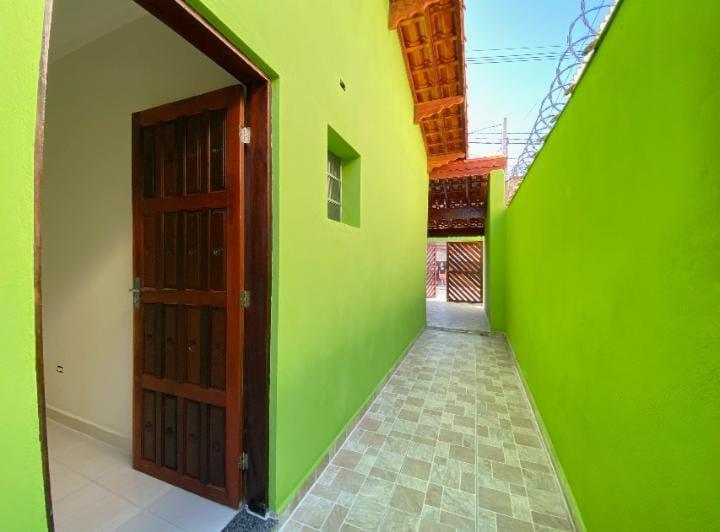 Imagem Casa com 2 Quartos à Venda, 70 m²em Vila Atlântica - Mongaguá Imagem Casa com 2 Quartos à Venda, 70 m²em Vila Atlântica - Mongaguá