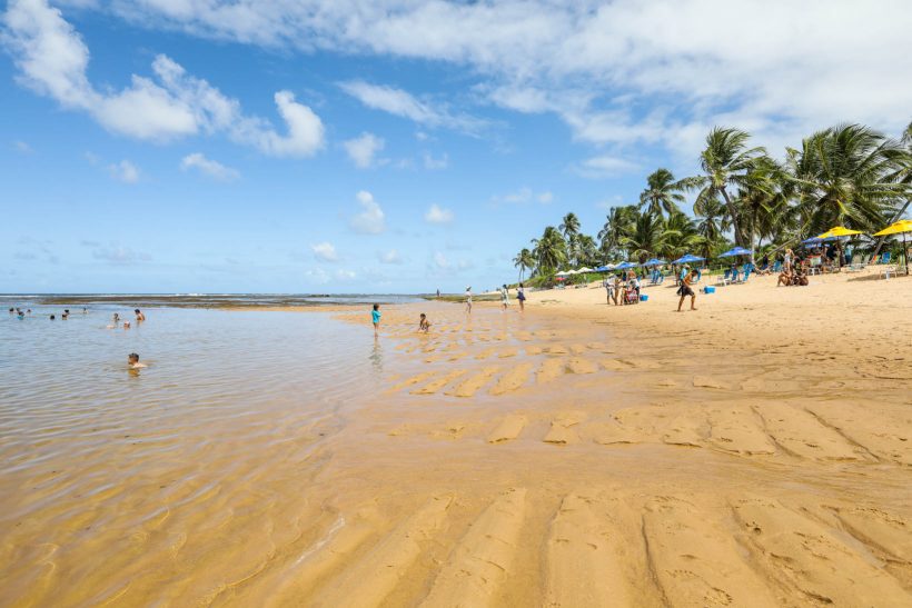 Imagem Terreno em Condomínio à Venda, 800 m²em Praia do Forte - Mata de São João