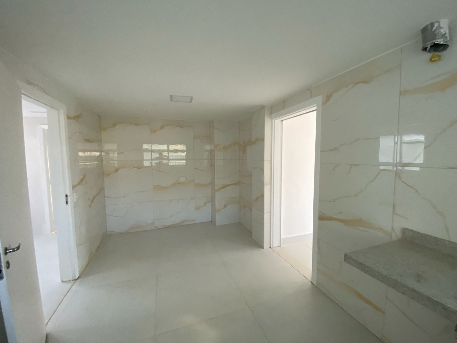 Imagem Casa de Condomínio com 5 Quartos à Venda, 756 m² em Recreio dos Bandeirantes - Rio de Janeiro Imagem Casa de Condomínio com 5 Quartos à Venda, 756 m² em Recreio dos Bandeirantes - Rio de Janeiro