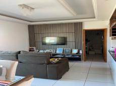 Imagem Apartamento com 2 Quartos à Venda, 63 m²em Jardim Holanda - Uberlândia Imagem Apartamento com 2 Quartos à Venda, 63 m²em Jardim Holanda - Uberlândia