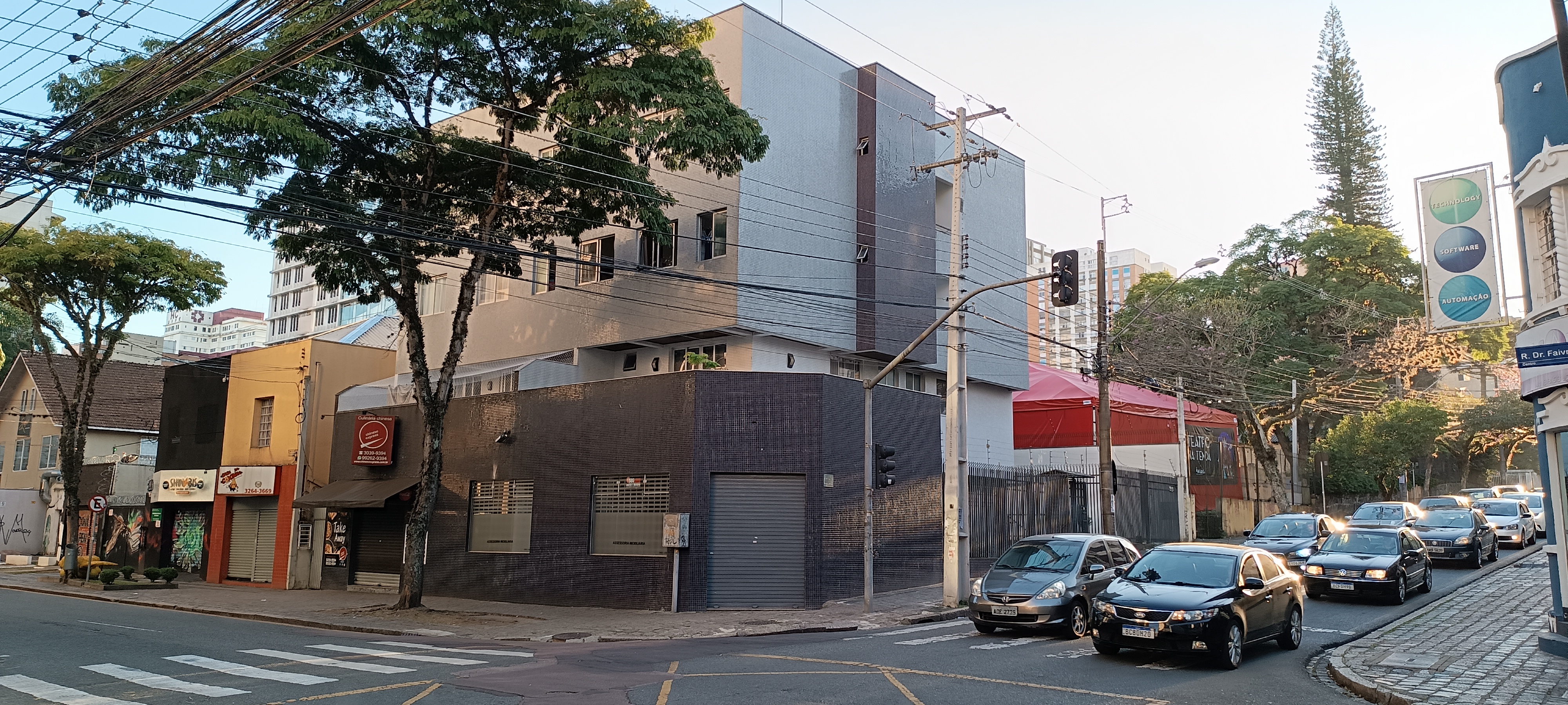 Imagem Apartamento com 1 Quarto para Alugar, 36 m²em Centro - Curitiba
